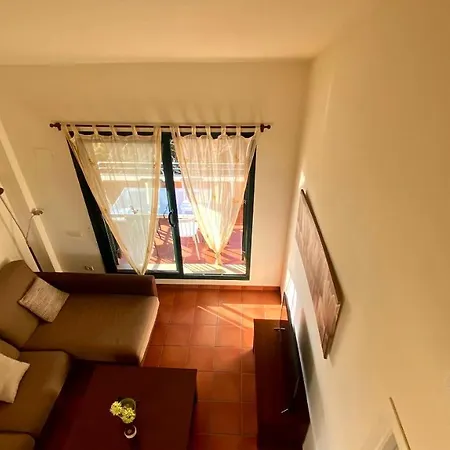 Apartamento Acogedor Con Altillo Msj 53 Calafat
